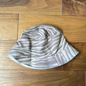 Lululemon Both Ways Bucket Hat
